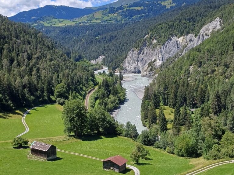 De Betoverende Schoonheid van de Zwitserse Bergen